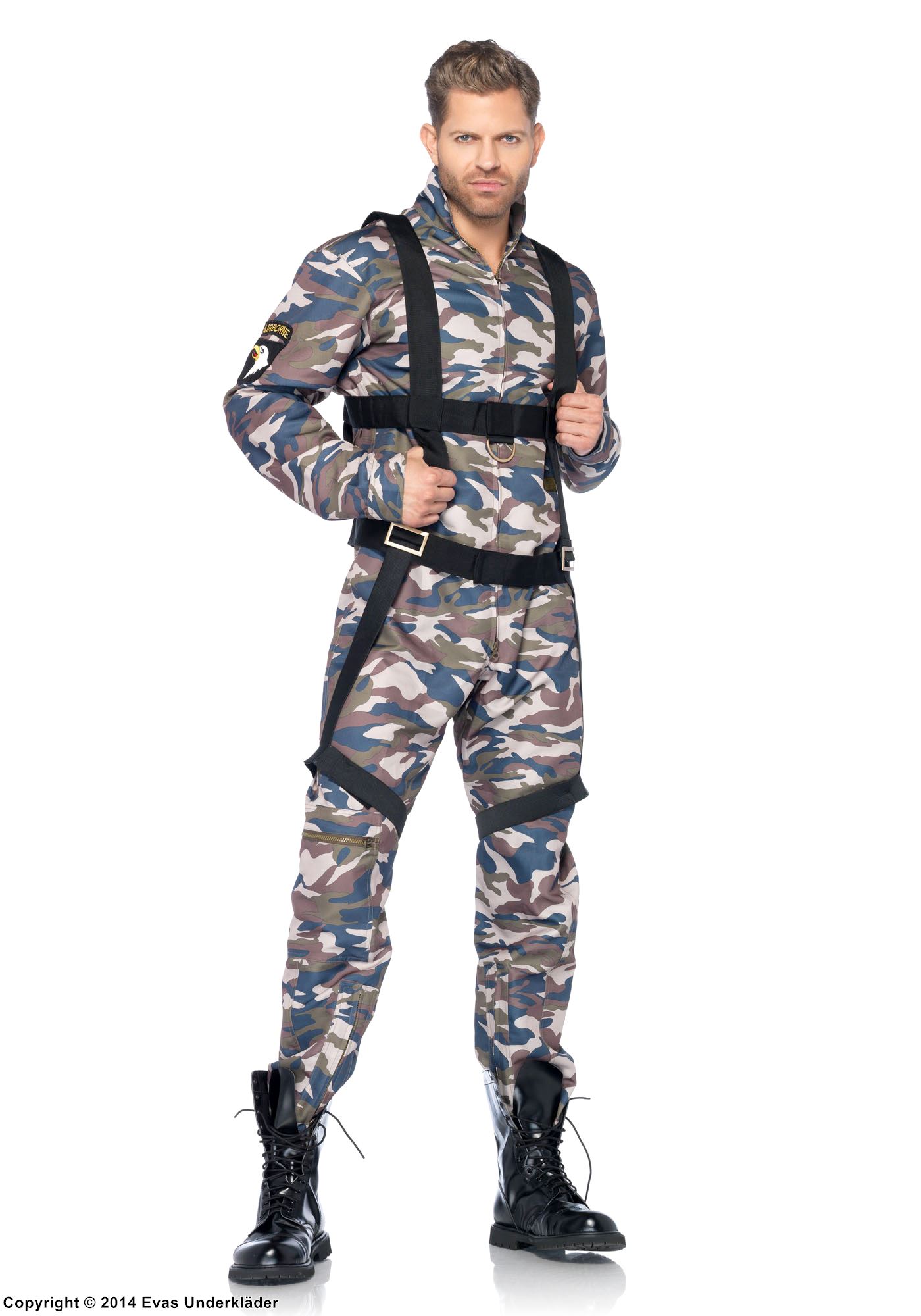 Fallskärmsjägare, jumpsuit-dräkt med dragkedja på framsidan och långa ärmar, kamouflagemönstrad